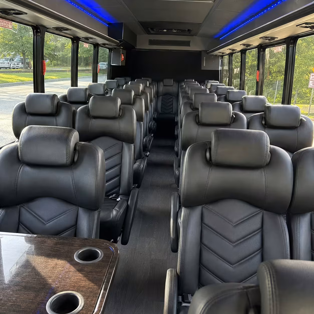minibus rentals for smaller montebello class trips and club outings