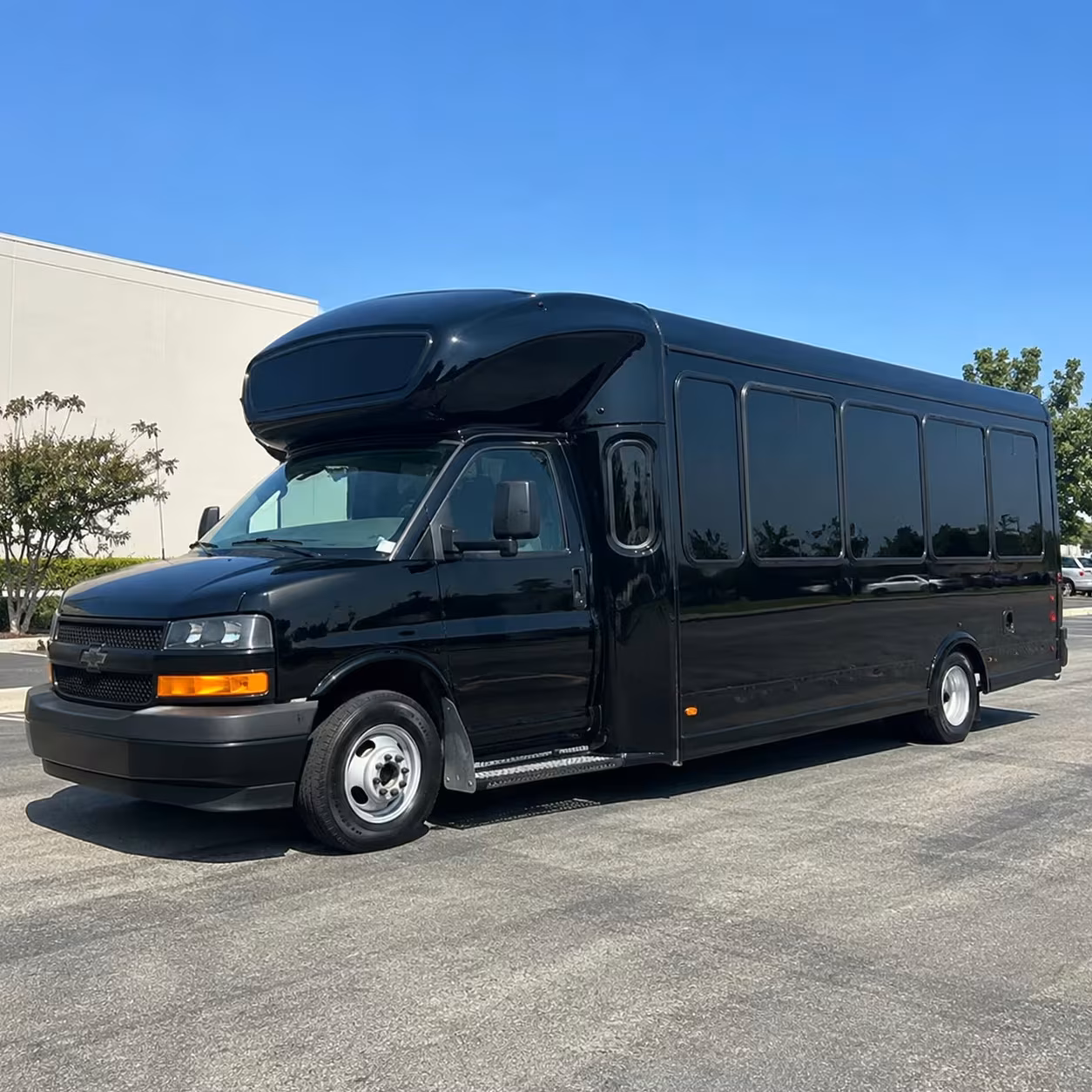 montebello party bus rentals for the greek theatre and wiltern