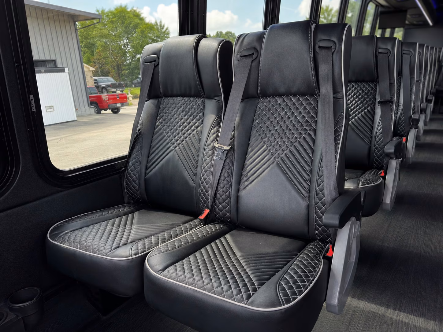 prom bus rentals for montebello high school and schurr high